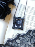 Collana Edgar Allan Poe ritratto in miniatura